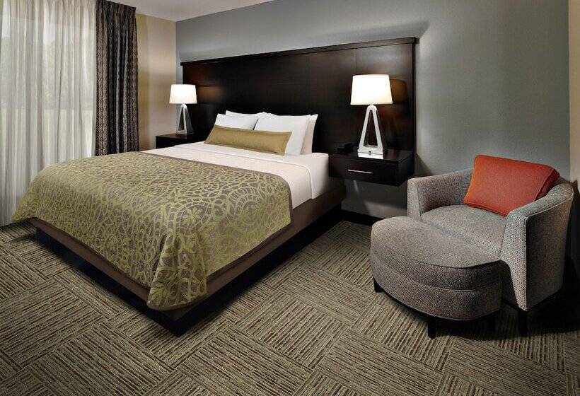 Люкс 2 Спальни, Staybridge Suites Tysons   Mclean, An Ihg