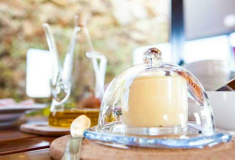 Дом 3 Спальни, Caparica Azores Ecolodge