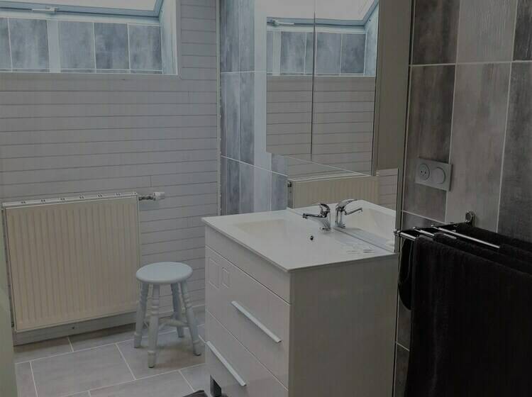 Номер Стандарт с Балконом, Chambre D Hote La Bouliere
