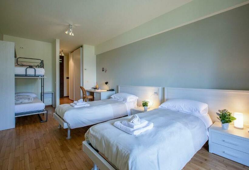 4인용 스탠다드 룸, Grem Bike Hostel