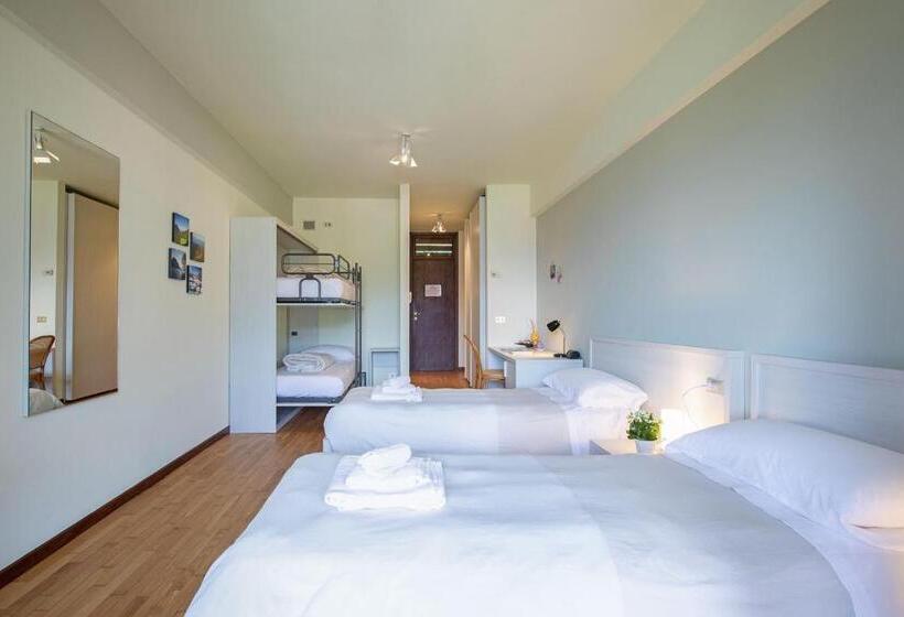 4인용 스탠다드 룸, Grem Bike Hostel