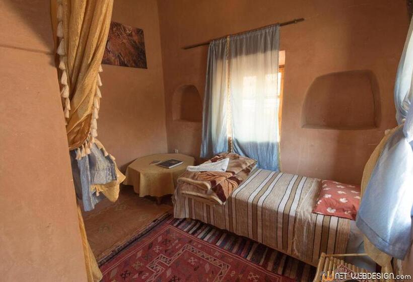 4인용 스탠다드 룸, Kasbah Ounila