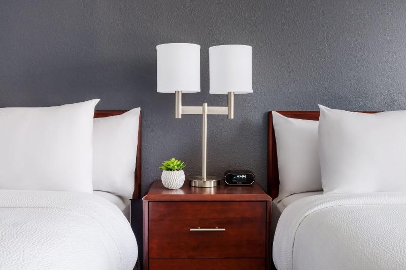 Люкс, Holiday Inn Hartford Downtown Area By Ihg