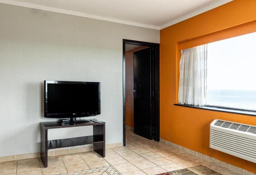 سوئیت 2 خوابه, Sandcastle Resort