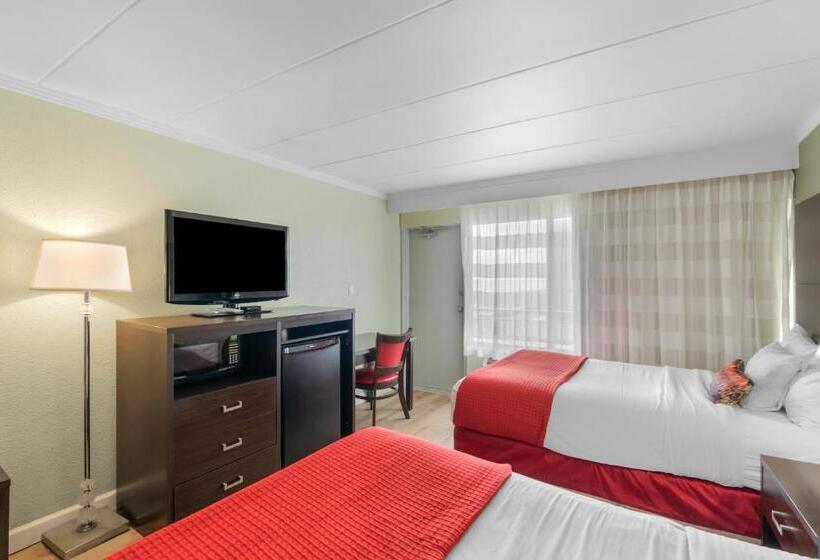 اتاق استاندارد با 2 تخت دوبل, Sandcastle Resort