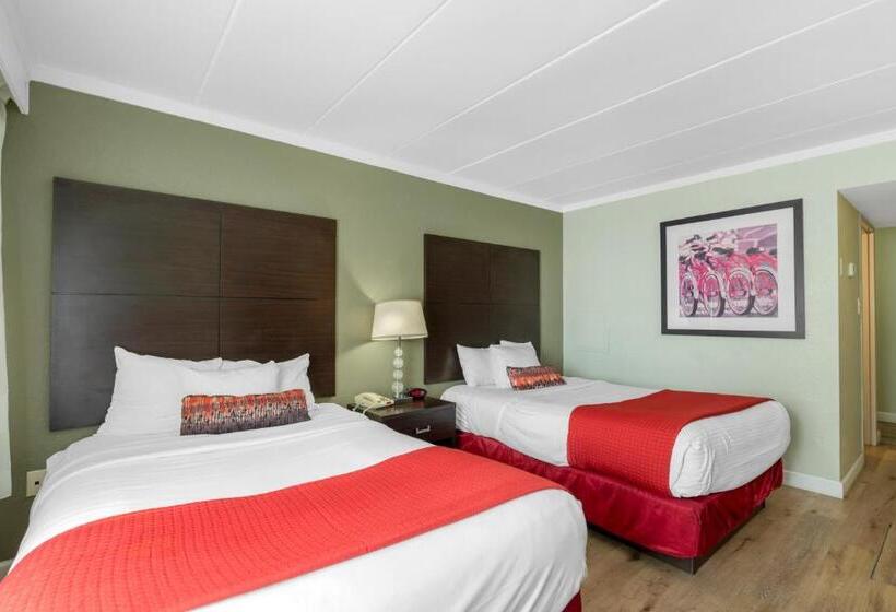 اتاق استاندارد با 2 تخت دوبل, Sandcastle Resort