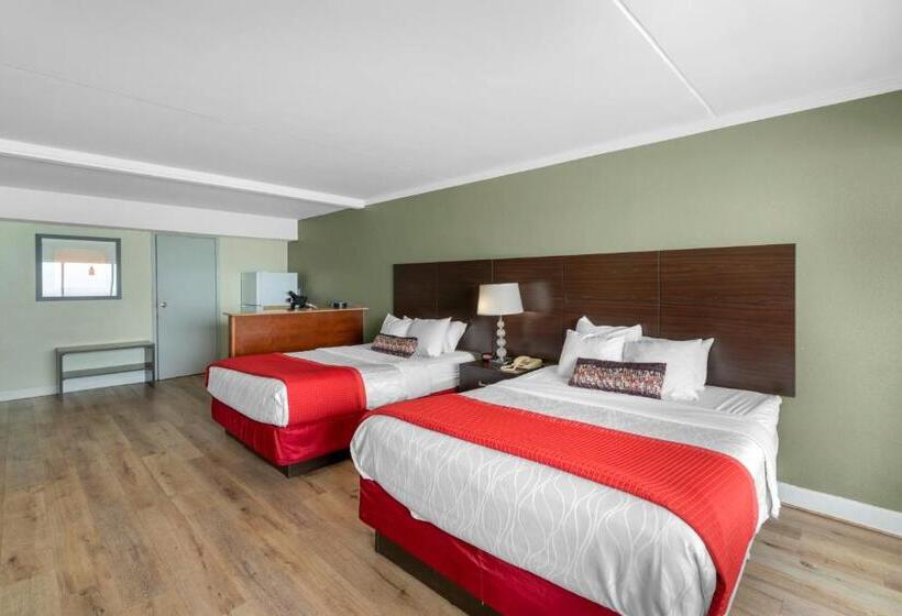 استودیوی استاندارد, Sandcastle Resort