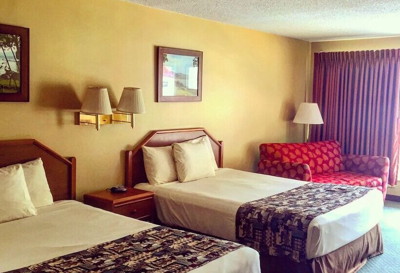 Номер Стандарт 2 Двуспальные Кровати, Super 8 By Wyndham Lake George/downtown