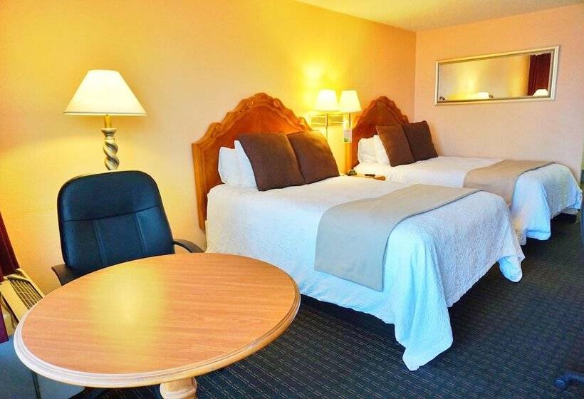 اتاق استاندارد با 2 تخت دوبل, Castle Inn & Suites