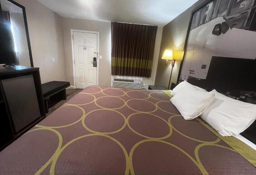 اتاق استاندارد با تخت بزرگ, Super 8 By Wyndham La Marque Tx/texas City Area