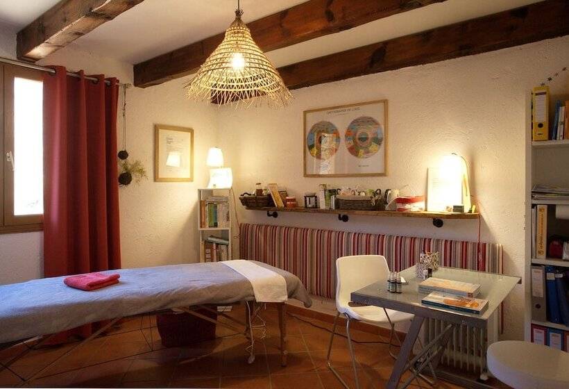 Family Suite, A Muvrella