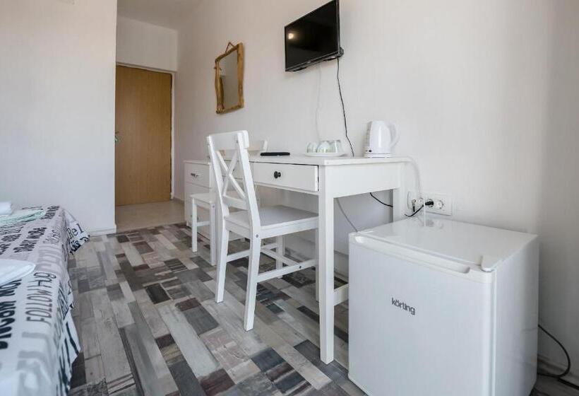 Номер Стандарт с Балконом, Picić Guesthouse
