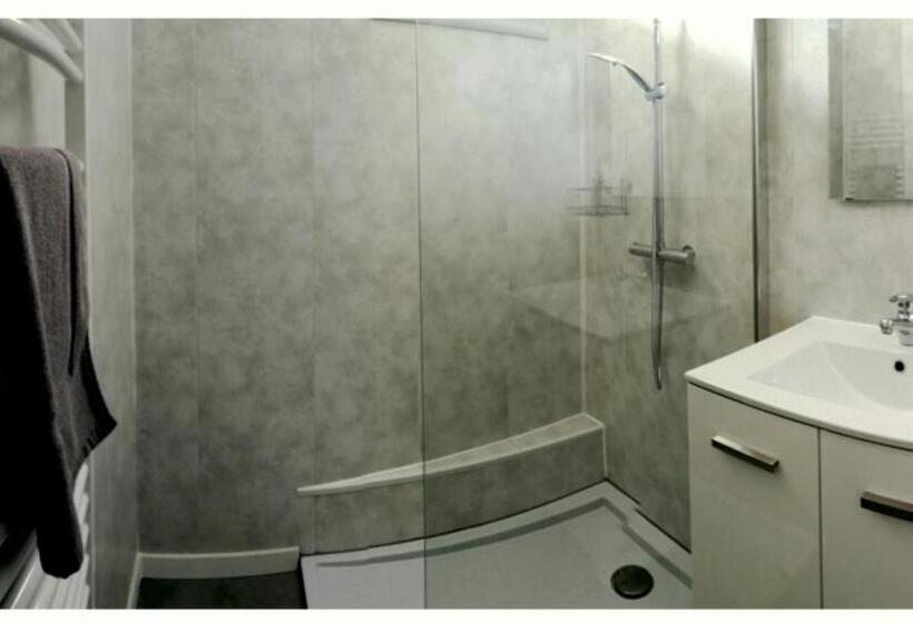 Номер Deluxe, Chambre La Caunette
