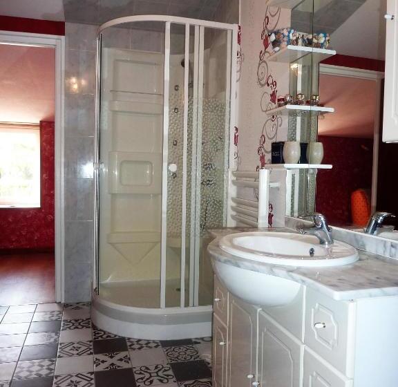 Четырехместный Номер Стандарт, Le Relais De La Cure