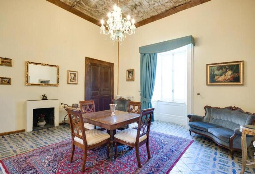 Люкс Кровать Кинг, Castello Di Caccuri Suites