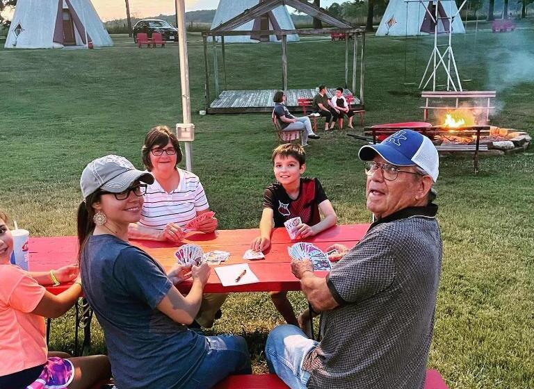 스탠다드 룸, Historic Wigwam Village No 2