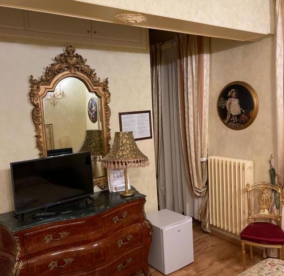 اتاق استاندارد با بالکن, Antica Dimora Isernia