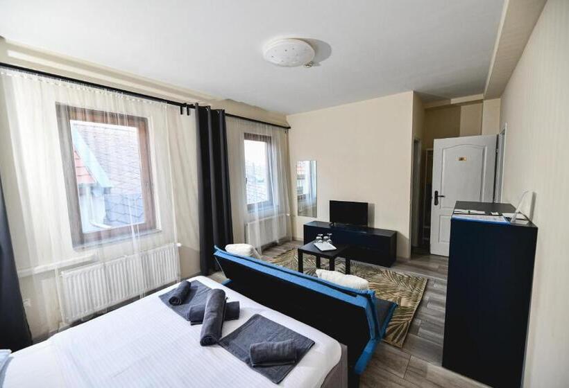豪华房间, Végvári Hotel Eger