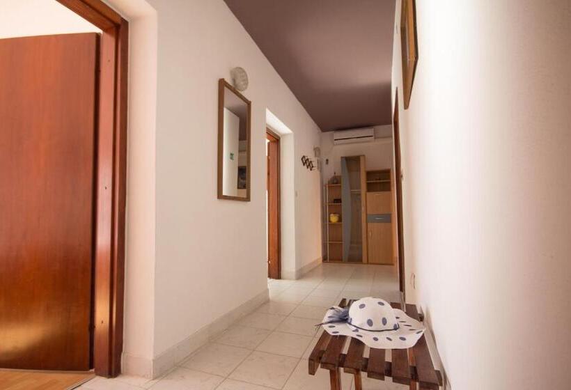 شقة غرفة واحدة مطلة على الحديقة, Villa Maria