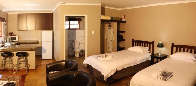 اتاق استاندارد با چشم‌انداز باغ, Kleinplasie Guesthouse