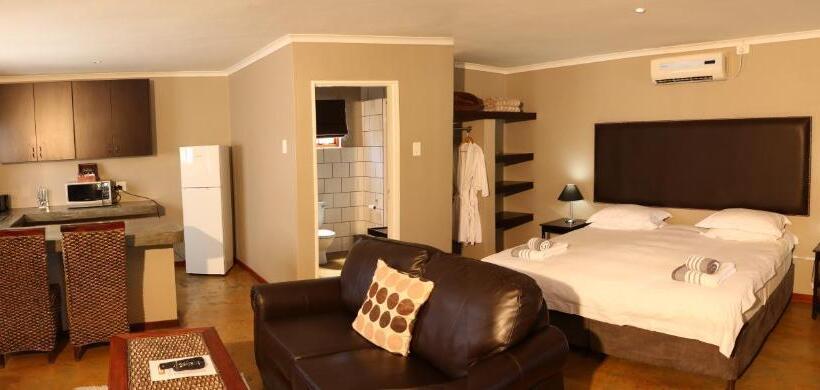 اتاق استاندارد با تخت بزرگ, Kleinplasie Guesthouse
