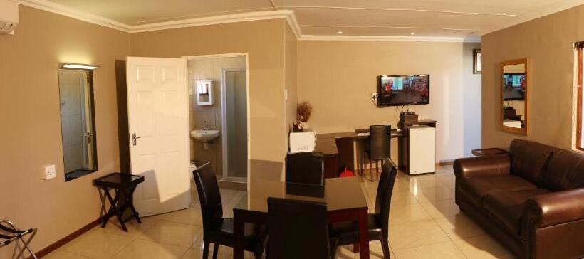 اتاق خانوادگی, Kleinplasie Guesthouse