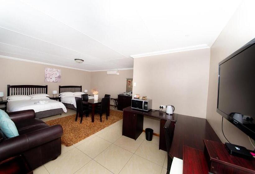 اتاق خانوادگی پایه, Kleinplasie Guesthouse