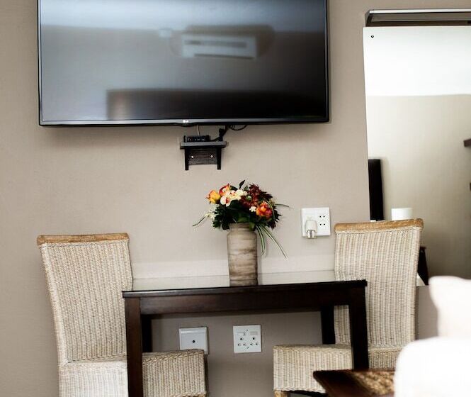 اتاق استاندارد با تخت بزرگ, Kleinplasie Guesthouse