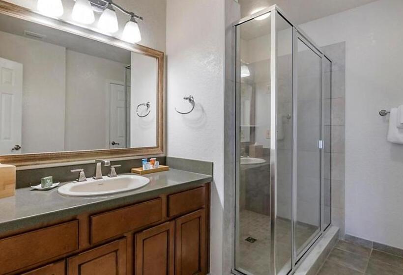 Вилла 2 Спальни, Bluegreen Vacations Grande Villas At World Golf Village