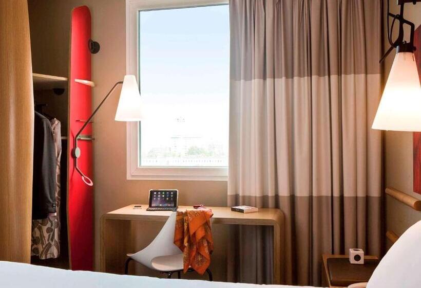 Апартаменты с 1 спальней, смежные, Ibis Paris Porte De Clichy Centre