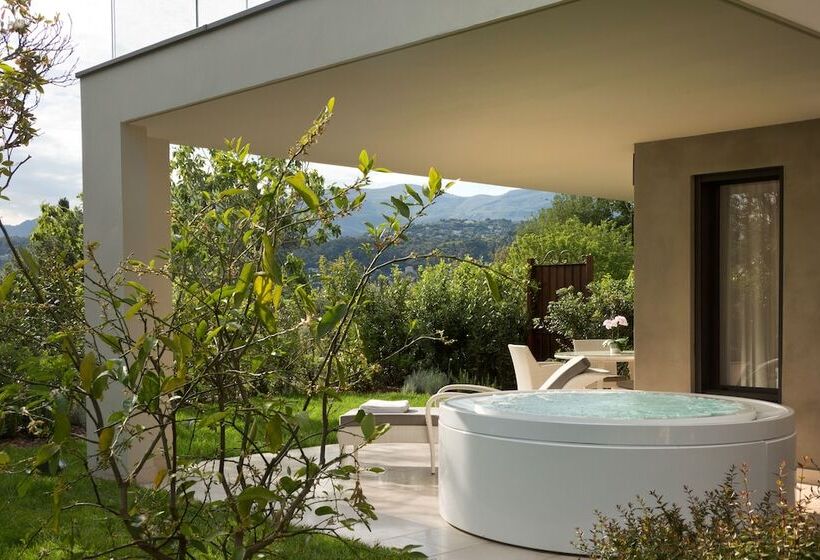 프레스티지 스위트, Domaine Du Mas De Pierre