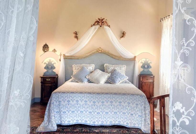 سوییت جونیور, Il Falconiere Relais & Spa