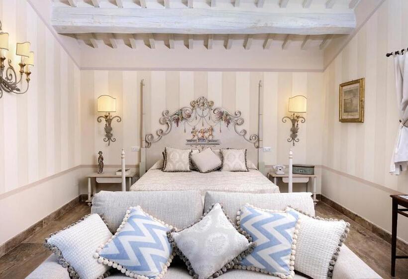 سوییت جونیور, Il Falconiere Relais & Spa