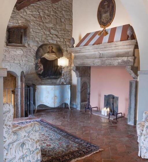 سوییت جونیور, Il Falconiere Relais & Spa