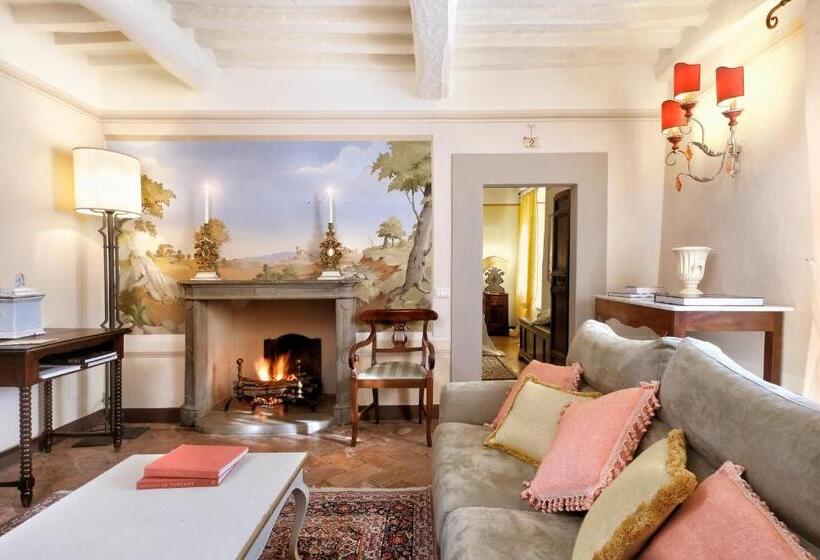 سوییت, Il Falconiere Relais & Spa