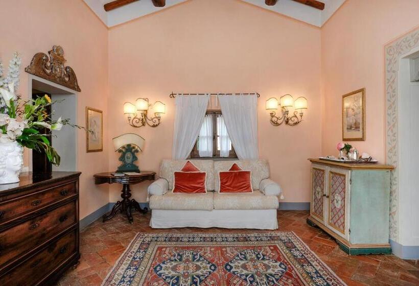 سوییت, Il Falconiere Relais & Spa