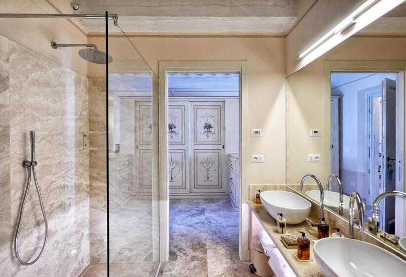 سوییت جونیور, Il Falconiere Relais & Spa