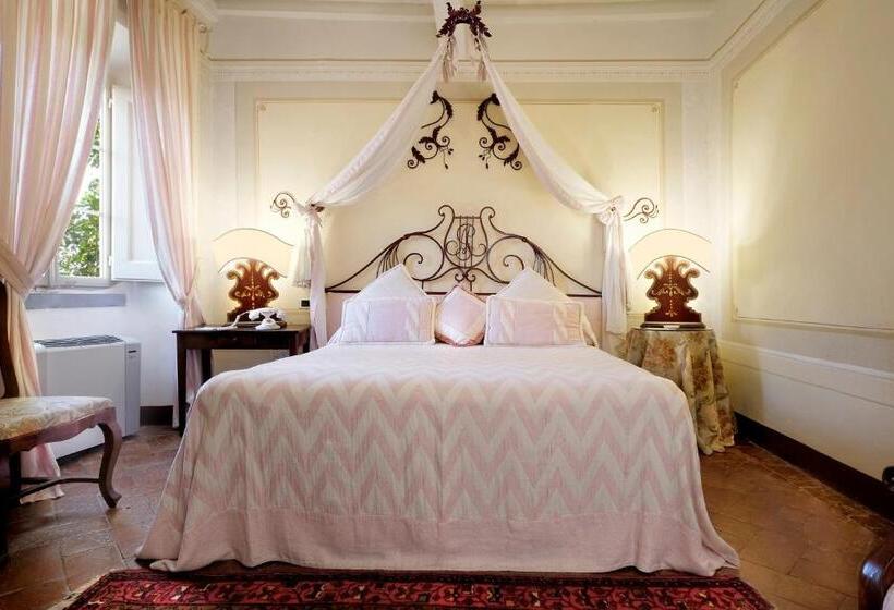 اتاق لوکس, Il Falconiere Relais & Spa