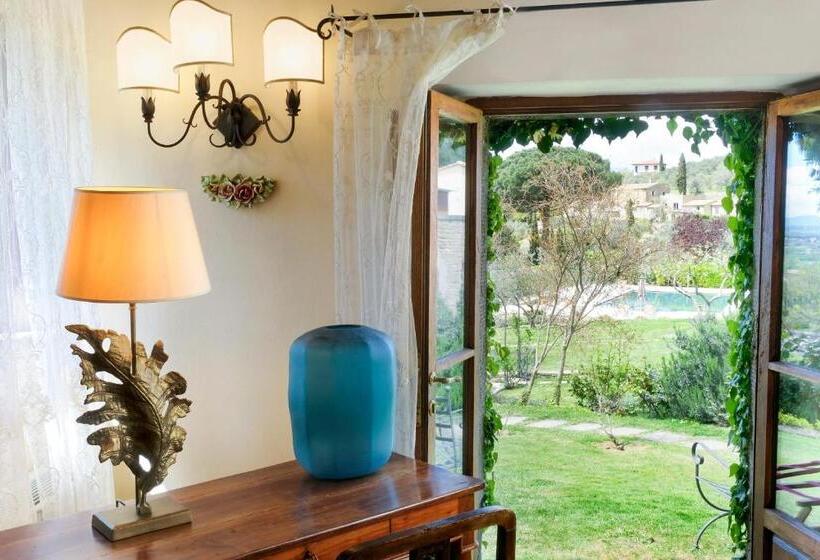 سوییت جونیور, Il Falconiere Relais & Spa
