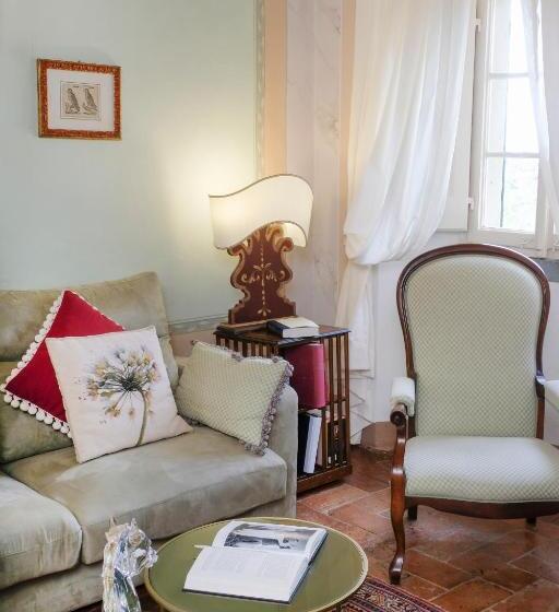 سوییت, Il Falconiere Relais & Spa