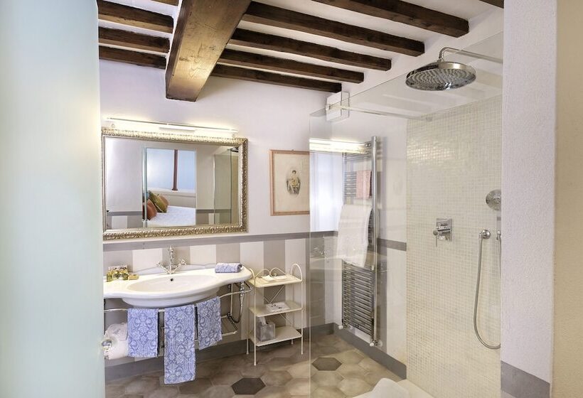 اتاق کلاسیک, Il Falconiere Relais & Spa
