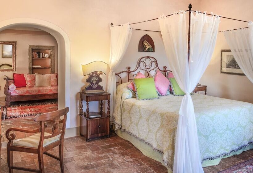 سوییت جونیور, Il Falconiere Relais & Spa