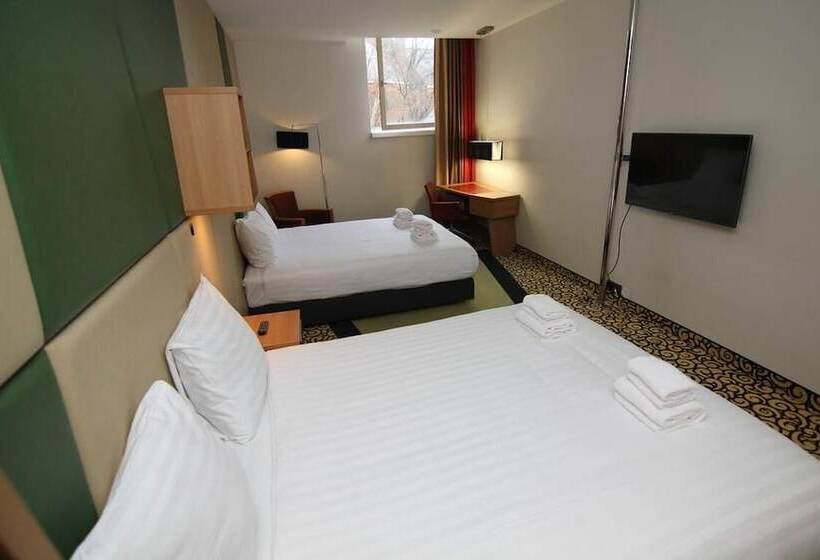 اتاق استاندارد چهار تخته, Savoy Hotel Amsterdam