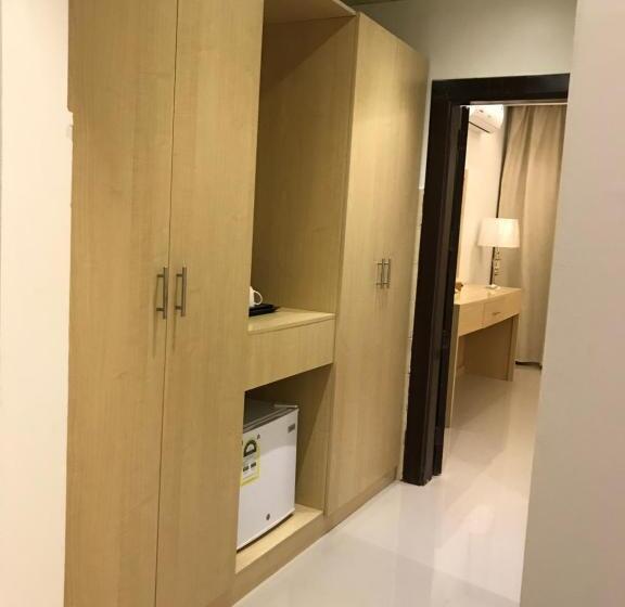 Люкс, Asfar Hotel Suites