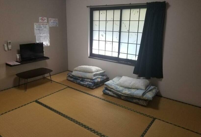 Трехместный Номер Стандарт Совместная Ванная, Guest House Shizuho