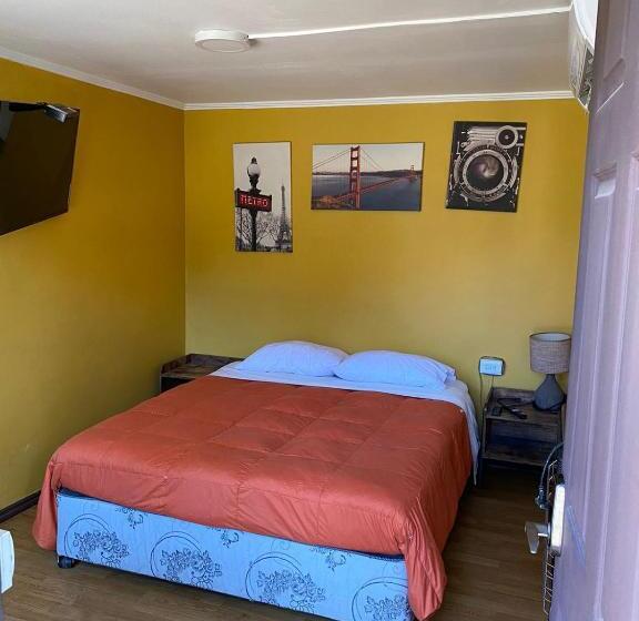 اتاق لوکس, Hostal Radal Molina