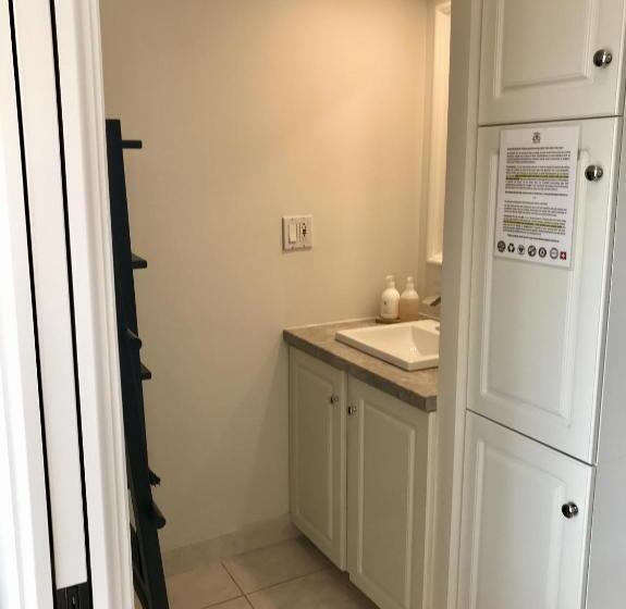 강 전망 스위트, Auberge Tom B&b