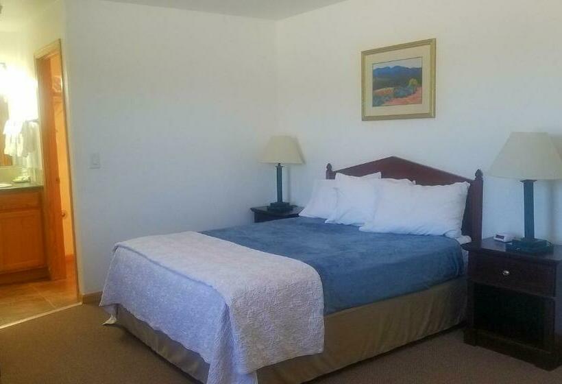 Номер Стандарт, Howard's Motel