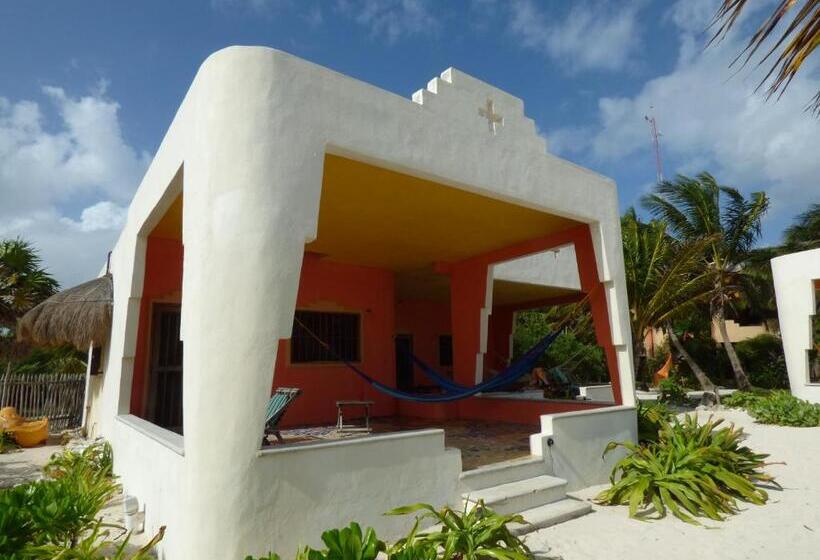 スタンダードバンガロー, Mayan Beach Garden