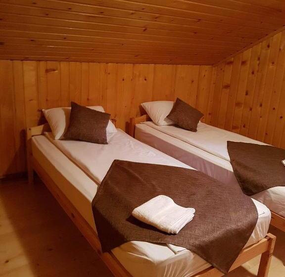 Standard room with outdoor bath, Cabana Sarmis Costesti